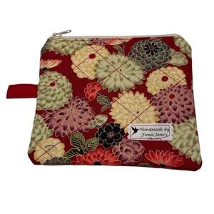 NEW Handmade Wrist Top Zip Pouch Wallet Red with Chrysanthemums 5 1/4"x6"